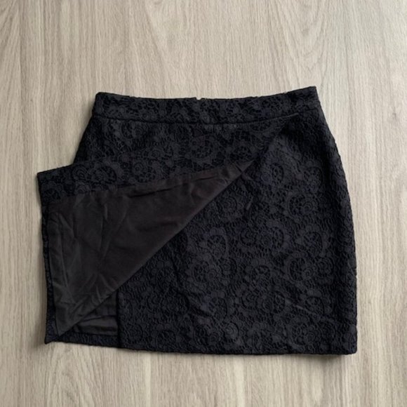 Madewell Lace Asymmetrical Wrap Skirt - Picture 3 of 6